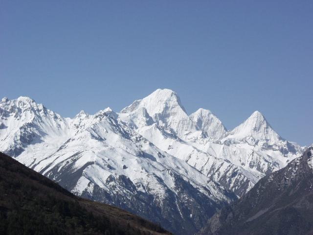 02對面的雪山
