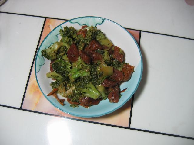 臘肉西芹花
