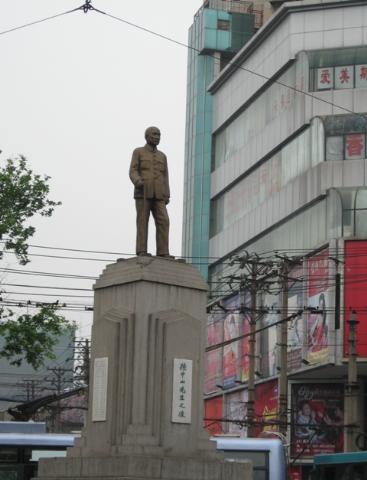 偶像之一